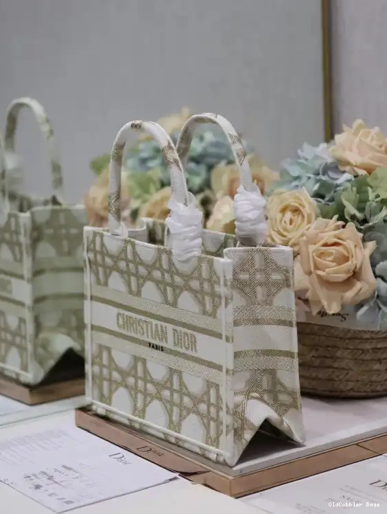 OldCobbler Bags SMALL BOOK DIRO TOTE-26.5*21*14CM 0518